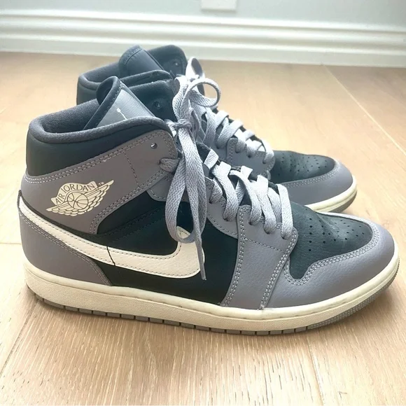 Air Jordan Women’s Sneakers in Black and Gray - Picture 2 of 5